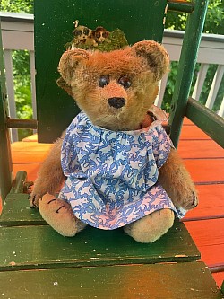 early 8” bear