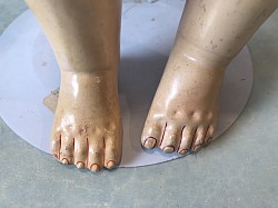d