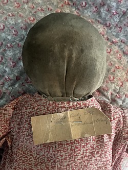 Early American ragdoll with note